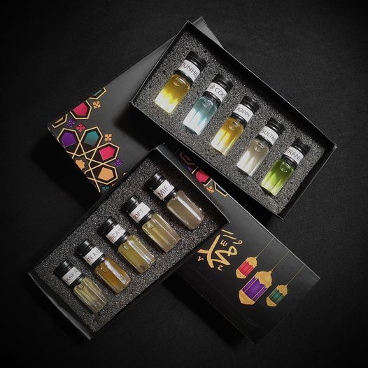 Buy 1 🎁 Get 1 Attar Premium Attar Package